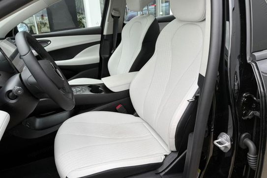 BYD Seal 5 DM-i Design