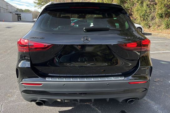 Mercedes GLA AMG  35 4-Matic