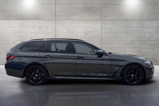 BMW Seria 5 520d xDrive mHEV sport-aut