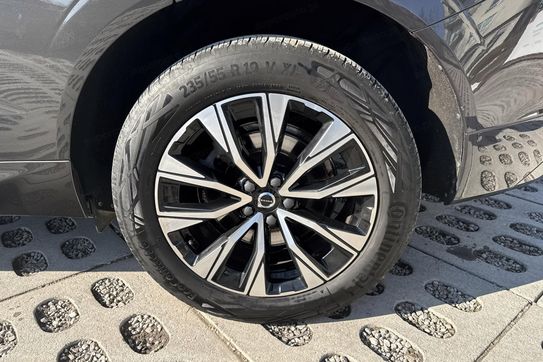 Volvo XC60 B4 B Plus Bright