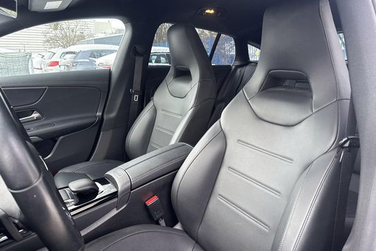 Mercedes CLA 250 e 8G-DCT