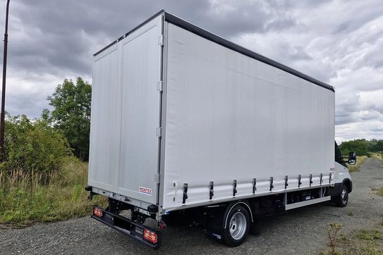 Iveco Daily 50C18 Hi-Matic Plandeka 15EP