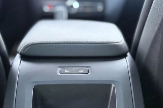 Volvo XC60 T8 AWD Plug-In Hybrid Polestar Engineered aut