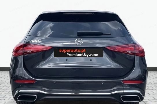 Mercedes Klasa C Kombi 300 e AMG Line