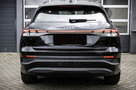 Audi Q4 e-tron 45 S Line