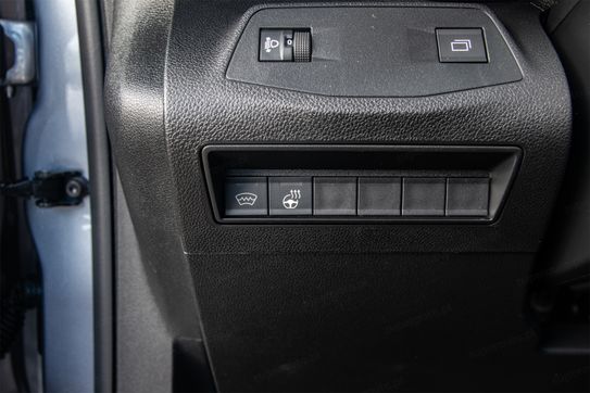 Fiat Doblo Cargo/Van Zabudowa Brygadowa AT8