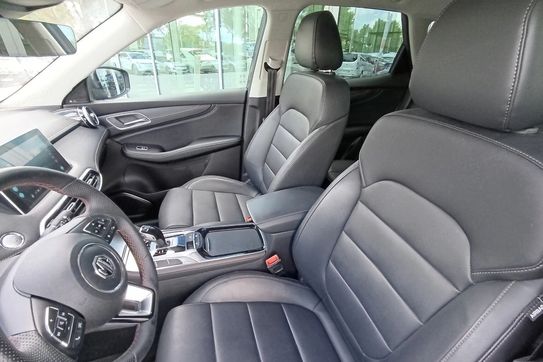 MG HS 1.5 T-GDI Excite DCT