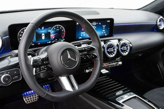 Mercedes Klasa A 200 AMG Line 7G-DCT
