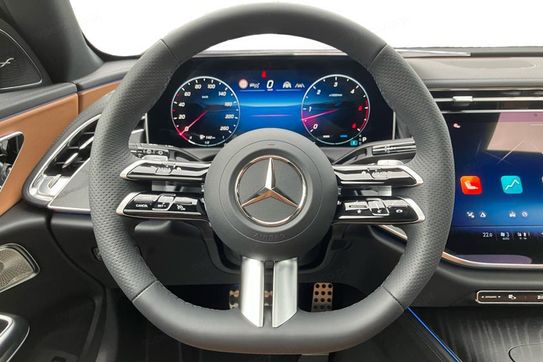 Mercedes Klasa E 220 d 4-Matic AMG