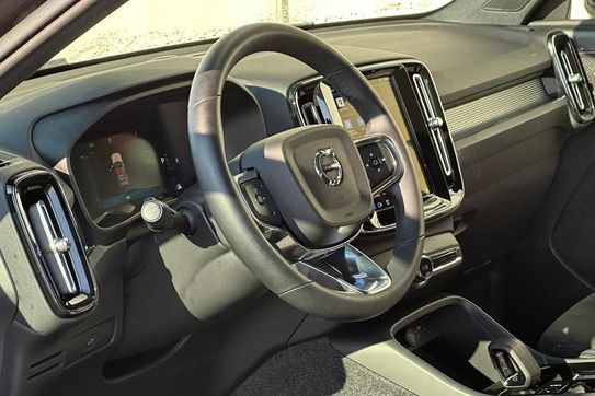 Volvo XC40 B3 Plus Dark