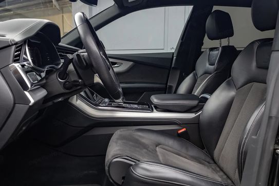 Audi Q8 50 TDI mHEV quattro Tiptronic