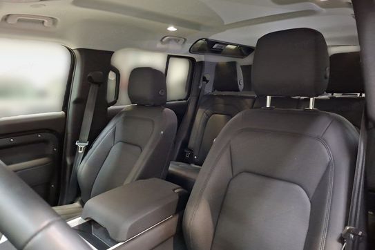 Land Rover Defender 110 Hardtop 3.0 D250 mHEV