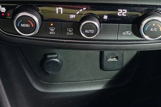 Opel Crossland X Elegance