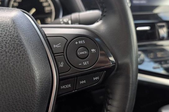 Toyota Camry Hybrid Comfort