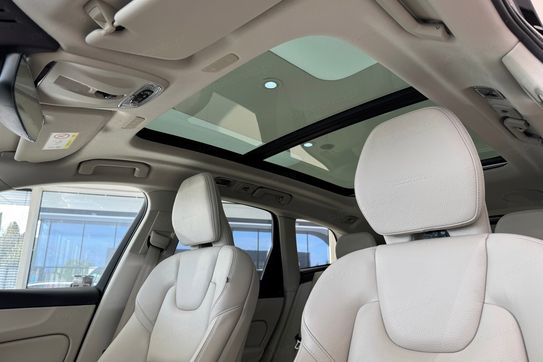 Volvo XC60 B4 D Inscription AWD