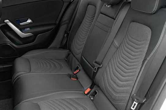 Mercedes Klasa A A 200 d Progressive 8G-DCT