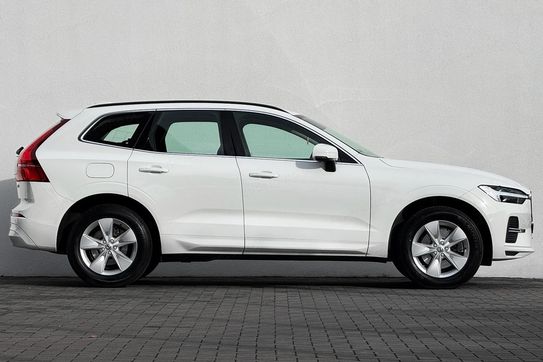 Volvo XC60 B4 B Momentum Pro