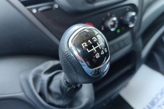 Iveco Daily 35C18 L4H2 (bryg.)