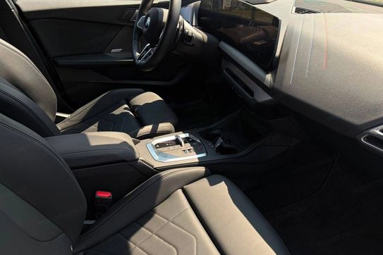BMW Seria 1 120d mHEV aut
