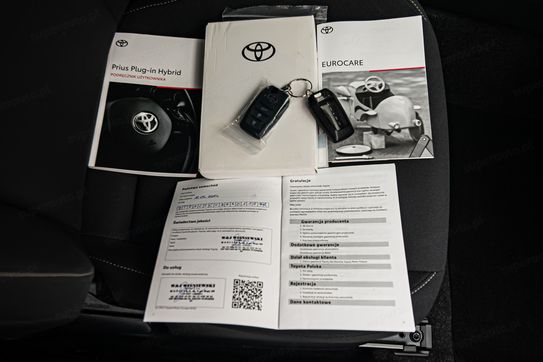 Toyota Prius 2.0 Plug-in Hybrid Prestige