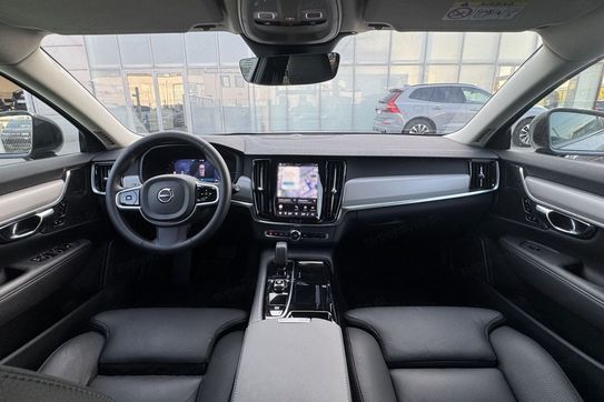 Volvo V90 T6 AWD Plug-In Hybrid Plus Dark aut