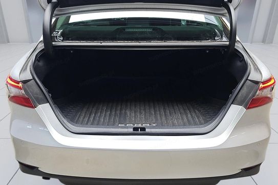 Toyota Camry 2.5 Hybrid Prestige