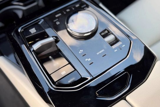 BMW Seria 5 530e xDrive M Sport