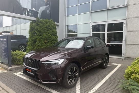 Volvo XC60 B5 B AWD Plus Dark