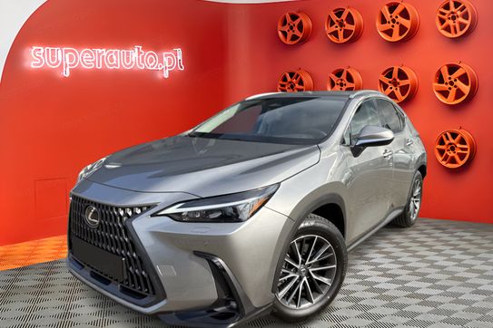 Lexus NX 350h Prestige 2WD