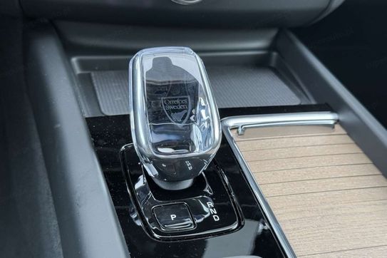 Volvo XC60 B5 AWD Plus Dark
