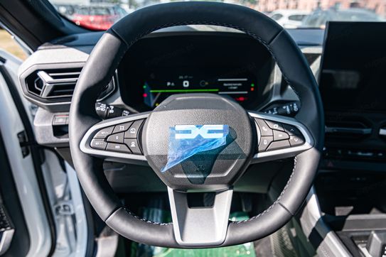 Dacia Bigster Journey 1.8 Full Hybrid