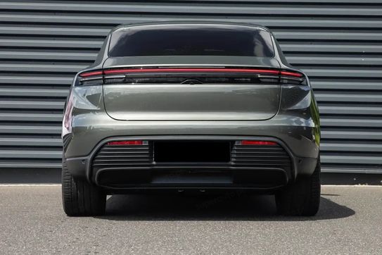 Porsche Macan 4