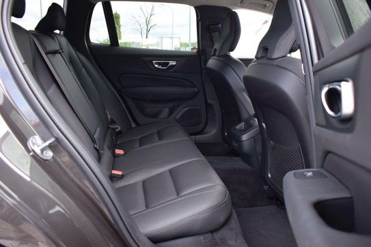 Volvo V60 B4 B Plus Dark aut