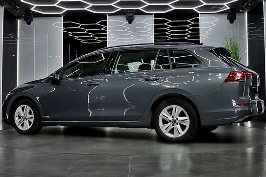 Volkswagen Golf VIII 2.0 TDI Life