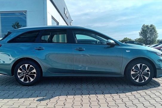 Kia Ceed 1.5 T-GDI M DCT