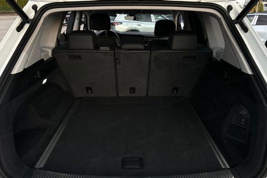 Volkswagen Touareg 3.0 V6 Tdi Scr 4MOT r-Line