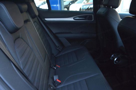 Alfa Romeo Stelvio 2.0 Turbo Veloce Q4