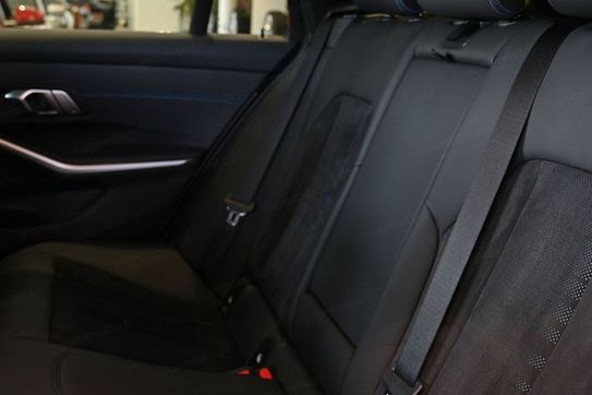 BMW Seria 3 318D M Sport