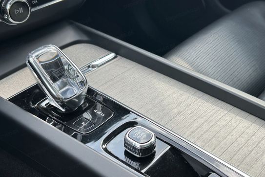 Volvo XC60 T6 Plug-In Hybrid AWD Inscription aut