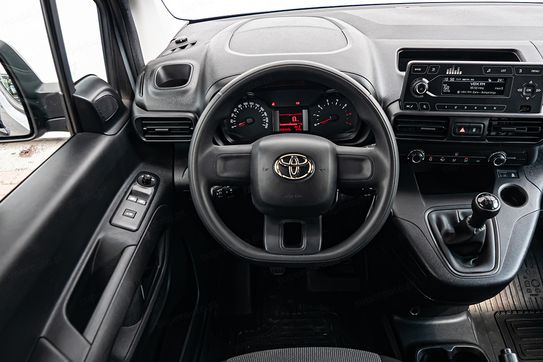 Toyota Proace City Active L2H1 Zabudowa Brygadowa
