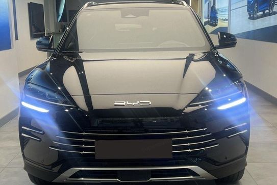 BYD Seal U DM-i  Design AWD