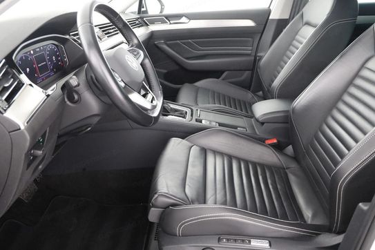 Volkswagen Passat 2.0 TDI 4Mot. Elgance DSG