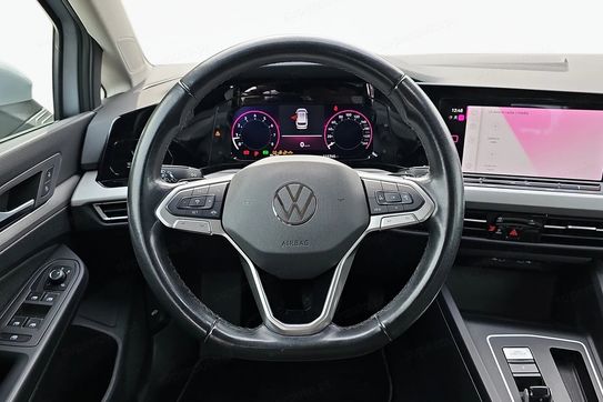 Volkswagen Golf eTSI EVO Life DSG