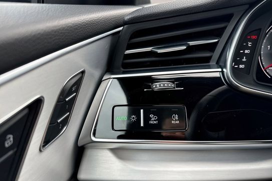 Audi Q8 50 TDI quattro