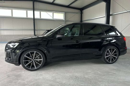 Audi Q7 TDI quattro S Line