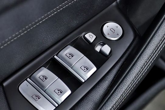 BMW Seria 5 520d mHEV aut