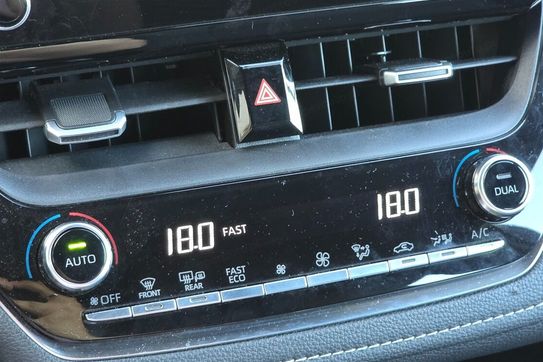 Toyota Corolla 1.8 Hybrid Comfort
