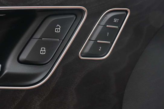 Audi Q7 55 TFSI e quattro S Line