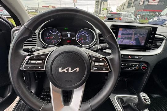 Kia Ceed 1.5 T-GDI M