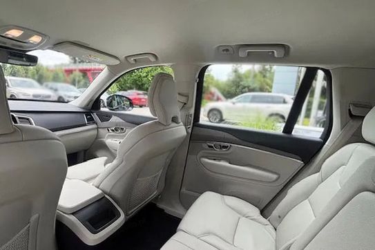 Volvo XC90 B5 B AWD Core 7os aut
